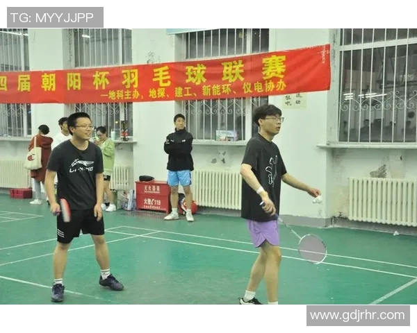 上海羽毛球队的崛起与发展探讨聚焦运动员力量与团队精神